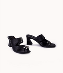 Venya Black