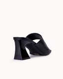 Venya Black